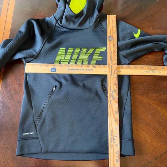 Lot of 2 - Nike Hoodie Top  & Shorts Dri-Fit Youth Size Small Black & Neon - Picture 6 of 12